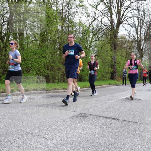 12.04.2026 - 45. Internationalen Wilhelmsburger Insellauf Yannick Fuchs http://msf.ph/oto/9505919 12.04.2026 12:58:48 Laufen 5305, 557, 5444, 5830, 4280, 4408 meine-sportfotos.de