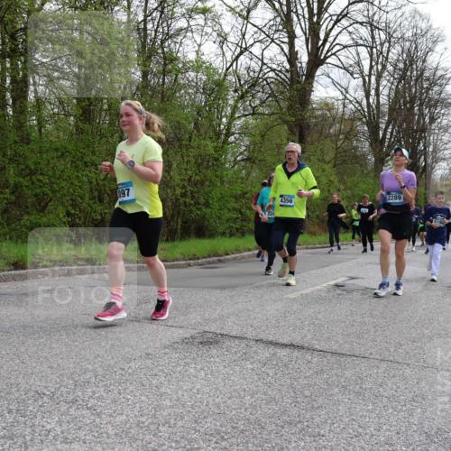12.04.2026 - 45. Internationalen Wilhelmsburger Insellauf Yannick Fuchs http://msf.ph/oto/9505964 12.04.2026 12:58:58 Laufen 1897, 329, 4356, 647, 2289, 5194, 5202 meine-sportfotos.de