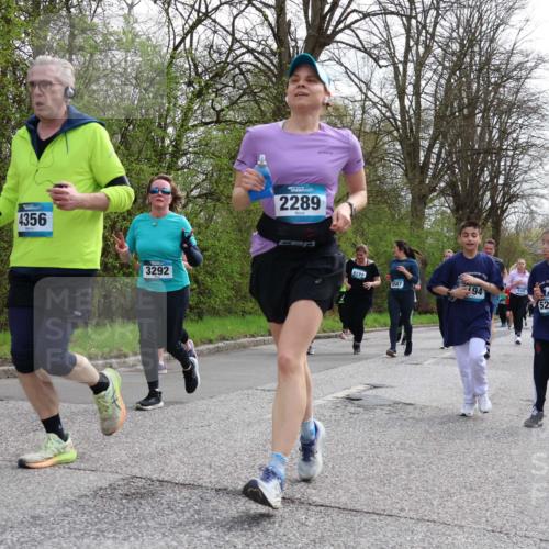 12.04.2026 - 45. Internationalen Wilhelmsburger Insellauf Yannick Fuchs http://msf.ph/oto/9505968 12.04.2026 12:58:59 Laufen 4356, 3292, 2289, 6, 5587, 194, 520 meine-sportfotos.de