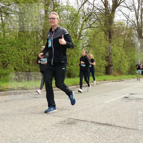 12.04.2026 - 45. Internationalen Wilhelmsburger Insellauf Yannick Fuchs http://msf.ph/oto/9506170 12.04.2026 12:59:45 Laufen 485, 4860, 4985 meine-sportfotos.de