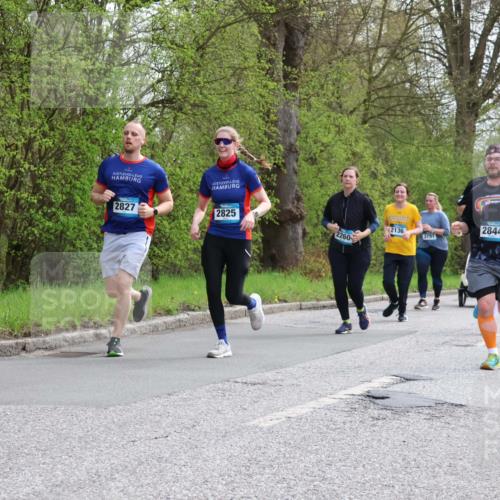 12.04.2026 - 45. Internationalen Wilhelmsburger Insellauf Yannick Fuchs http://msf.ph/oto/9506230 12.04.2026 12:59:59 Laufen 2825, 2827, 2260, 2136, 3791, 2844, 3441, 3654 meine-sportfotos.de