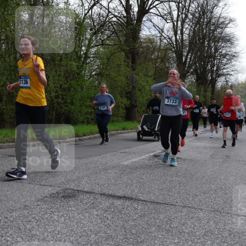 12.04.2026 - 45. Internationalen Wilhelmsburger Insellauf Yannick Fuchs http://msf.ph/oto/9506253 12.04.2026 13:00:03 Laufen 2260, 2136, 3791, 3733, 2519, 41, 3932, 5631 meine-sportfotos.de
