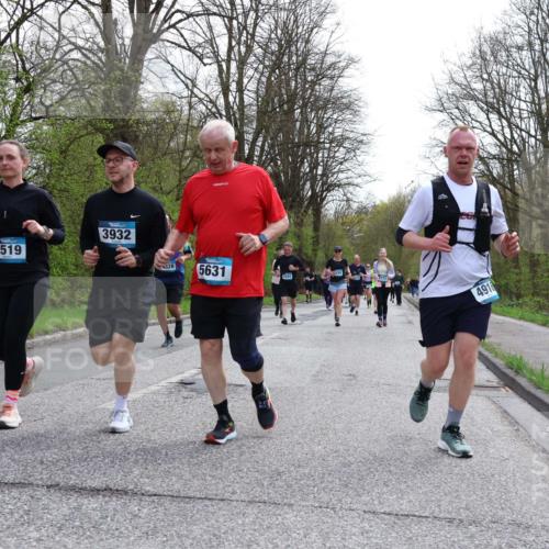 12.04.2026 - 45. Internationalen Wilhelmsburger Insellauf Yannick Fuchs http://msf.ph/oto/9506271 12.04.2026 13:00:06 Laufen 2519, 3932, 328, 5631, 4771, 4916 meine-sportfotos.de