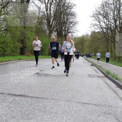 12.04.2026 - 45. Internationalen Wilhelmsburger Insellauf Yannick Fuchs http://msf.ph/oto/9506293 12.04.2026 13:00:11 Laufen 2560, 4664, 4771 meine-sportfotos.de
