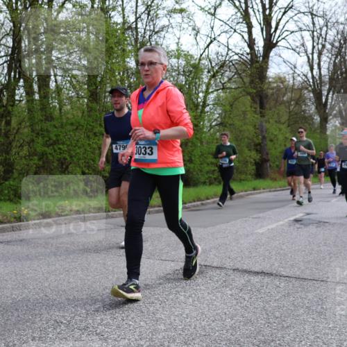 12.04.2026 - 45. Internationalen Wilhelmsburger Insellauf Yannick Fuchs http://msf.ph/oto/9506344 12.04.2026 13:00:22 Laufen 479, 3033, 3400, 2998 meine-sportfotos.de