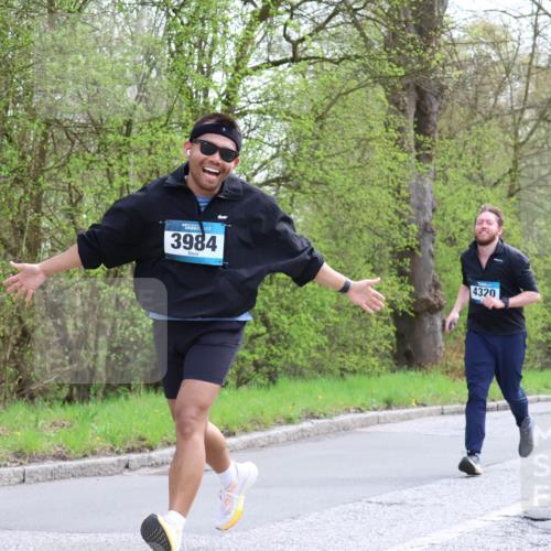 12.04.2026 - 45. Internationalen Wilhelmsburger Insellauf Yannick Fuchs http://msf.ph/oto/9506388 12.04.2026 13:00:31 Laufen 3984, 4320 meine-sportfotos.de