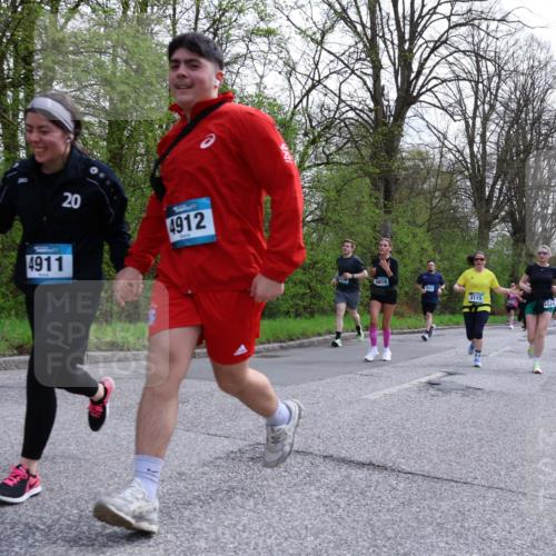 12.04.2026 - 45. Internationalen Wilhelmsburger Insellauf Yannick Fuchs http://msf.ph/oto/9506453 12.04.2026 13:00:43 Laufen 20, 20, 4911, 4912, 5819, 3115 meine-sportfotos.de