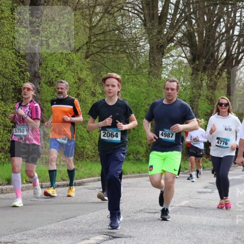12.04.2026 - 45. Internationalen Wilhelmsburger Insellauf Yannick Fuchs http://msf.ph/oto/9506479 12.04.2026 13:00:48 Laufen 5750, 280, 2064, 4987, 4923, 4776, 24, 4770 meine-sportfotos.de