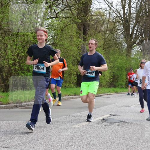 12.04.2026 - 45. Internationalen Wilhelmsburger Insellauf Yannick Fuchs http://msf.ph/oto/9506488 12.04.2026 13:00:50 Laufen 2064, 60, 24, 4987, 497, 47, 4770 meine-sportfotos.de