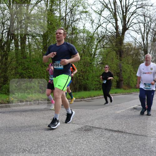 12.04.2026 - 45. Internationalen Wilhelmsburger Insellauf Yannick Fuchs http://msf.ph/oto/9506496 12.04.2026 13:00:51 Laufen 5750, 4987, 24, 4770 meine-sportfotos.de