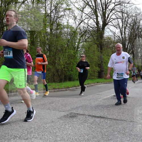 12.04.2026 - 45. Internationalen Wilhelmsburger Insellauf Yannick Fuchs http://msf.ph/oto/9506498 12.04.2026 13:00:51 Laufen 4987, 61, 24, 4770 meine-sportfotos.de