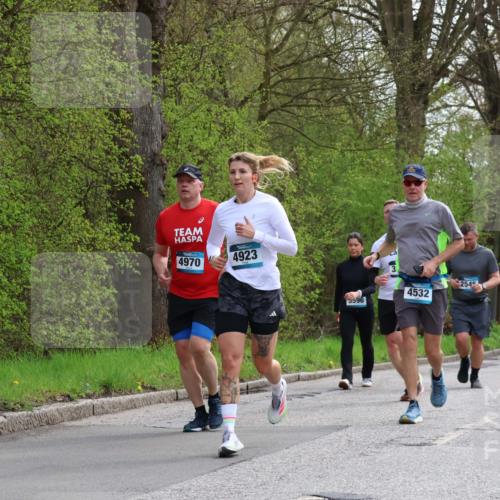 12.04.2026 - 45. Internationalen Wilhelmsburger Insellauf Yannick Fuchs http://msf.ph/oto/9506507 12.04.2026 13:00:53 Laufen 4970, 4923, 4532, 5596, 2545, 469, 2080 meine-sportfotos.de