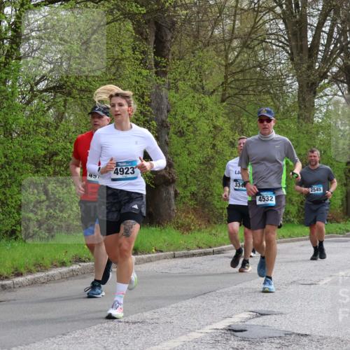 12.04.2026 - 45. Internationalen Wilhelmsburger Insellauf Yannick Fuchs http://msf.ph/oto/9506514 12.04.2026 13:00:54 Laufen 457, 4923, 334, 4532, 2545, 2080 meine-sportfotos.de
