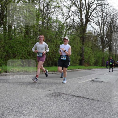 12.04.2026 - 45. Internationalen Wilhelmsburger Insellauf Yannick Fuchs http://msf.ph/oto/9506553 12.04.2026 13:01:02 Laufen 693, 4627, 4628 meine-sportfotos.de