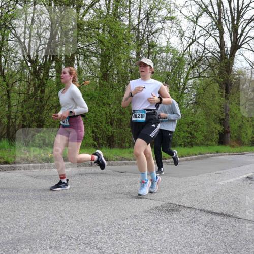 12.04.2026 - 45. Internationalen Wilhelmsburger Insellauf Yannick Fuchs http://msf.ph/oto/9506556 12.04.2026 13:01:03 Laufen 4628, 4043, 5350 meine-sportfotos.de