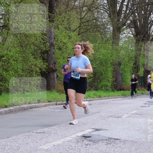12.04.2026 - 45. Internationalen Wilhelmsburger Insellauf Yannick Fuchs http://msf.ph/oto/9506570 12.04.2026 13:01:06 Laufen 4385 meine-sportfotos.de