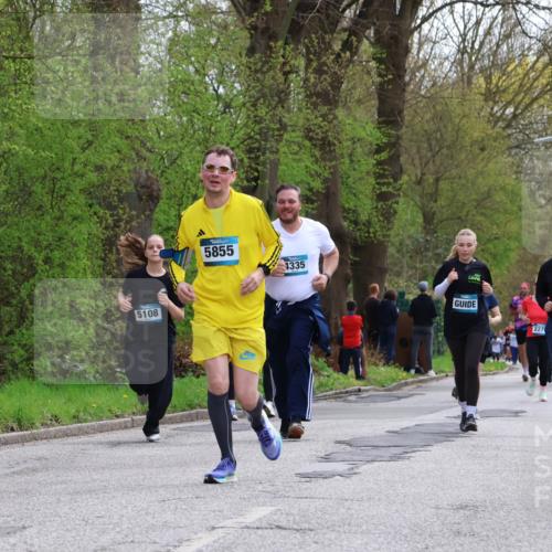 12.04.2026 - 45. Internationalen Wilhelmsburger Insellauf Yannick Fuchs http://msf.ph/oto/9506579 12.04.2026 13:01:10 Laufen 5108, 5855, 1335, 5005, 1, 2275, 5089 meine-sportfotos.de
