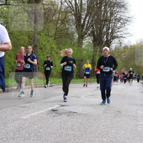 12.04.2026 - 45. Internationalen Wilhelmsburger Insellauf Yannick Fuchs http://msf.ph/oto/9506616 12.04.2026 13:01:17 Laufen 433, 1107, 4730, 4910, 2275, 5005, 4216 meine-sportfotos.de