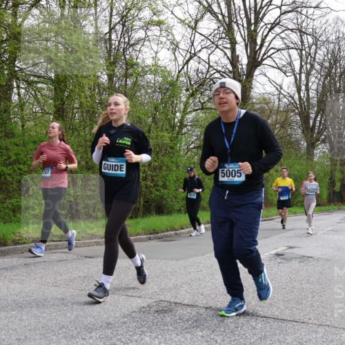 12.04.2026 - 45. Internationalen Wilhelmsburger Insellauf Yannick Fuchs http://msf.ph/oto/9506631 12.04.2026 13:01:20 Laufen 107, 4910, 5005, 5089, 2274 meine-sportfotos.de