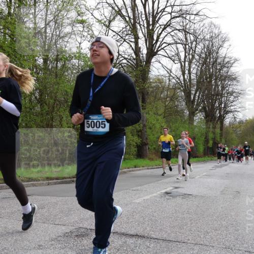 12.04.2026 - 45. Internationalen Wilhelmsburger Insellauf Yannick Fuchs http://msf.ph/oto/9506633 12.04.2026 13:01:20 Laufen 5005, 2274, 5089 meine-sportfotos.de