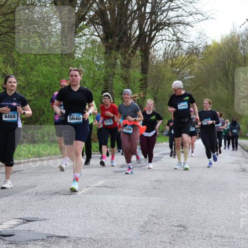 12.04.2026 - 45. Internationalen Wilhelmsburger Insellauf Yannick Fuchs http://msf.ph/oto/9506658 12.04.2026 13:01:26 Laufen 4465, 5640, 5418, 3686, 232 meine-sportfotos.de