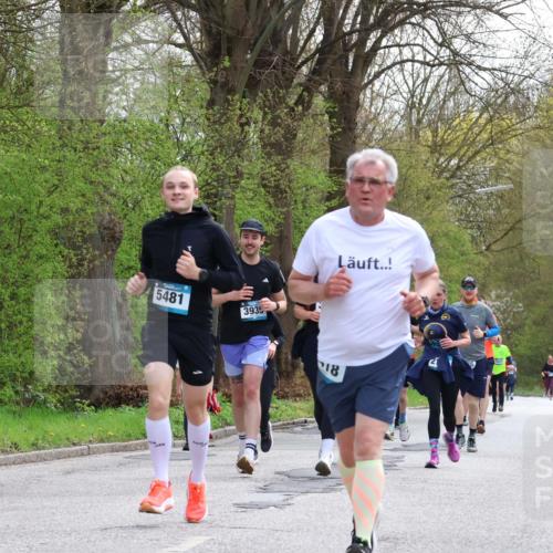 12.04.2026 - 45. Internationalen Wilhelmsburger Insellauf Yannick Fuchs http://msf.ph/oto/9506770 12.04.2026 13:01:50 Laufen 5481, 3935, 18, 7421, 4558 meine-sportfotos.de