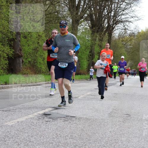 12.04.2026 - 45. Internationalen Wilhelmsburger Insellauf Yannick Fuchs http://msf.ph/oto/9506803 12.04.2026 13:01:59 Laufen 2637, 2026, 99, 462, 3469, 4558 meine-sportfotos.de