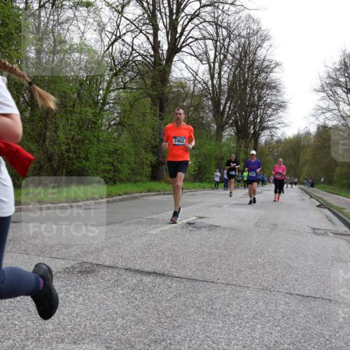 12.04.2026 - 45. Internationalen Wilhelmsburger Insellauf Yannick Fuchs http://msf.ph/oto/9506822 12.04.2026 13:02:03 Laufen 2462 meine-sportfotos.de