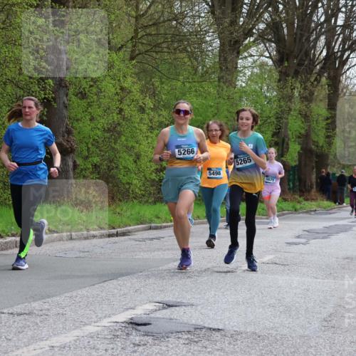 12.04.2026 - 45. Internationalen Wilhelmsburger Insellauf Yannick Fuchs http://msf.ph/oto/9506887 12.04.2026 13:02:18 Laufen 5266, 5498, 5265, 5675 meine-sportfotos.de