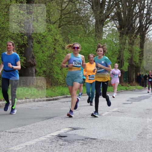 12.04.2026 - 45. Internationalen Wilhelmsburger Insellauf Yannick Fuchs http://msf.ph/oto/9506888 12.04.2026 13:02:19 Laufen 5266, 5498, 5265, 5675, 4573 meine-sportfotos.de