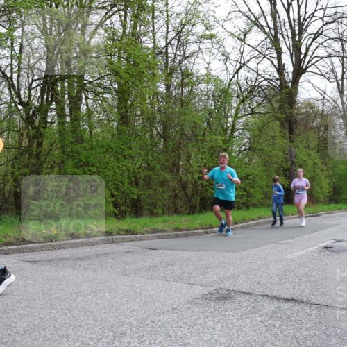 12.04.2026 - 45. Internationalen Wilhelmsburger Insellauf Yannick Fuchs http://msf.ph/oto/9506916 12.04.2026 13:02:23 Laufen 498, 5686 meine-sportfotos.de