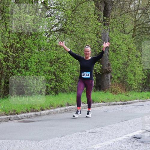 12.04.2026 - 45. Internationalen Wilhelmsburger Insellauf Yannick Fuchs http://msf.ph/oto/9506940 12.04.2026 13:02:29 Laufen 4573 meine-sportfotos.de