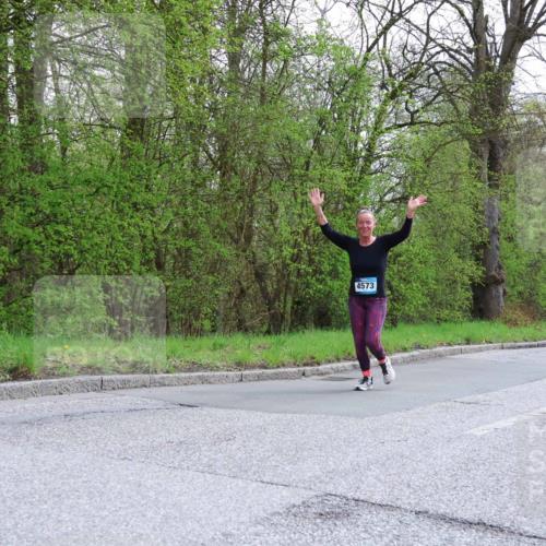 12.04.2026 - 45. Internationalen Wilhelmsburger Insellauf Yannick Fuchs http://msf.ph/oto/9506946 12.04.2026 13:02:30 Laufen 4573, 4106 meine-sportfotos.de