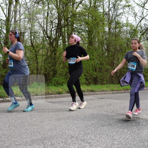 12.04.2026 - 45. Internationalen Wilhelmsburger Insellauf Yannick Fuchs http://msf.ph/oto/9506969 12.04.2026 13:02:39 Laufen 3773, 45, 4106, 5180 meine-sportfotos.de