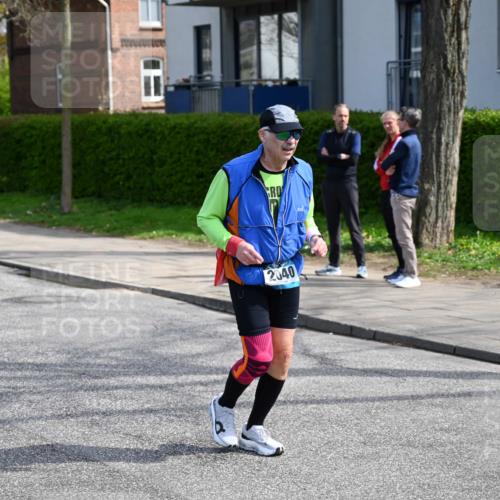 12.04.2026 - 45. Internationalen Wilhelmsburger Insellauf J. Mangold http://msf.ph/oto/9507117 12.04.2026 11:43:56 Ziel 2040, 2663 meine-sportfotos.de