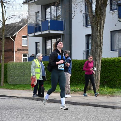 12.04.2026 - 45. Internationalen Wilhelmsburger Insellauf J. Mangold http://msf.ph/oto/9507395 12.04.2026 11:53:45 Ziel 4508, 2566, 2776, 2093, 2679, 2680 meine-sportfotos.de
