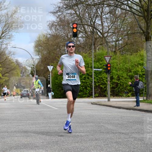 12.04.2026 - 45. Internationalen Wilhelmsburger Insellauf J. Mangold http://msf.ph/oto/9507536 12.04.2026 12:46:56 Ziel 3048, 5413, 4656, 5556, 5709, 3750, 3301, 4466 meine-sportfotos.de