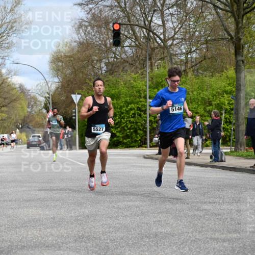 12.04.2026 - 45. Internationalen Wilhelmsburger Insellauf J. Mangold http://msf.ph/oto/9507901 12.04.2026 12:49:53 Ziel 5527, 4505, 5146, 5280, 5483, 2734, 5601, 5659, 5678 meine-sportfotos.de
