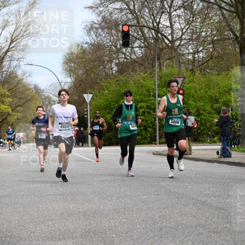 12.04.2026 - 45. Internationalen Wilhelmsburger Insellauf J. Mangold http://msf.ph/oto/9508660 12.04.2026 12:54:09 Ziel 5787, 3254, 5788, 3000, 4823, 5743, 4924, 5630, 5858, 5630, 5858, 3661, 2852, 2085, 5016, 3157, 5283 meine-sportfotos.de