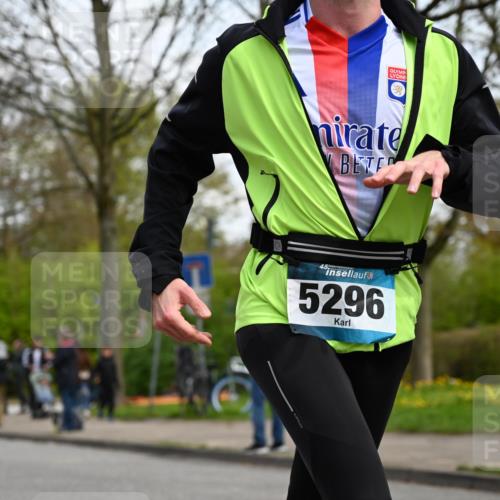 12.04.2026 - 45. Internationalen Wilhelmsburger Insellauf J. Mangold http://msf.ph/oto/9508763 12.04.2026 12:55:00 Ziel 5478, 5513, 5296, 4570, 3302, 2235, 3899, 3300, 5213, 3411, 4041, 5086, 5087, 4079, 4678, 3177, 5119, 2737, 2820, 5109 meine-sportfotos.de