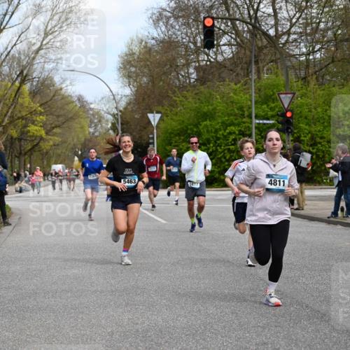 12.04.2026 - 45. Internationalen Wilhelmsburger Insellauf J. Mangold http://msf.ph/oto/9508848 12.04.2026 12:55:34 Ziel 5119, 2737, 2820, 5109, 5361, 4811, 4728, 3315, 5463, 4459, 5817, 5321, 4311, 2017, 2074, 5780, 5857, 2937, 5113, 5118, 3404, 2344, 5114, 5255, 4269, 3627 meine-sportfotos.de