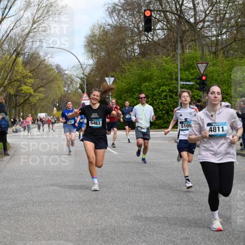 12.04.2026 - 45. Internationalen Wilhelmsburger Insellauf J. Mangold http://msf.ph/oto/9508852 12.04.2026 12:55:34 Ziel 5119, 2737, 2820, 5109, 5361, 4811, 4728, 3315, 5463, 4459, 5817, 5321, 4311, 2017, 2074, 5780, 5857, 2937, 5113, 5118, 3404, 2344, 5114, 5255, 4269, 3627 meine-sportfotos.de