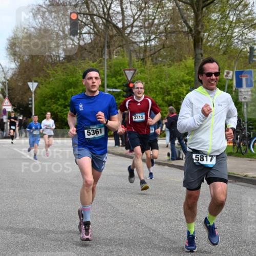 12.04.2026 - 45. Internationalen Wilhelmsburger Insellauf J. Mangold http://msf.ph/oto/9508889 12.04.2026 12:55:38 Ziel 2820, 5109, 5361, 4811, 4728, 3315, 5463, 4459, 5817, 5321, 4311, 2017, 2074, 5780, 5857, 2937, 5113, 5118, 3404, 3404, 2344, 5114, 5255, 4269, 3627, 5133, 5680 meine-sportfotos.de