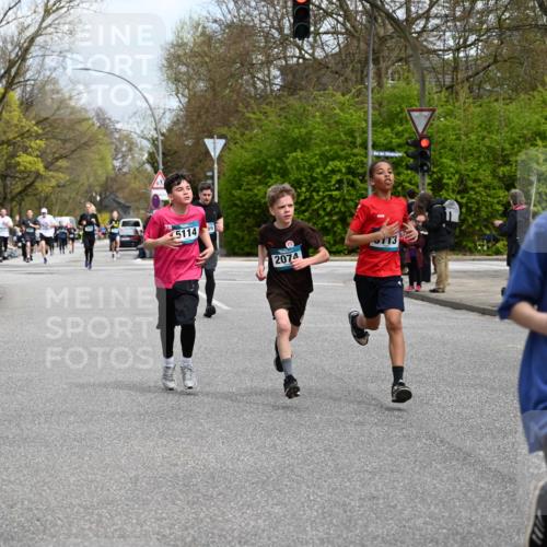 12.04.2026 - 45. Internationalen Wilhelmsburger Insellauf J. Mangold http://msf.ph/oto/9508961 12.04.2026 12:55:53 Ziel 4728, 3315, 5463, 4459, 5817, 5321, 4311, 2017, 2074, 5780, 5857, 2937, 5113, 5118, 3404, 2344, 5114, 5255, 4269, 3627, 5133, 5680, 4545, 4545, 5101, 4261, 4933, 5131, 5184 meine-sportfotos.de