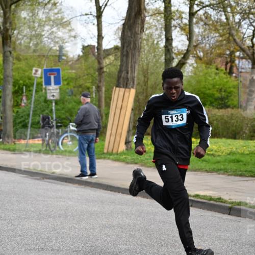 12.04.2026 - 45. Internationalen Wilhelmsburger Insellauf J. Mangold http://msf.ph/oto/9509028 12.04.2026 12:56:12 Ziel 2937, 5113, 5118, 3404, 2344, 5114, 5255, 4269, 3627, 5133, 5680, 4545, 5101, 4261, 4933, 5131, 5184, 5446, 4859, 5729, 5134, 3620, 4848, 5410, 4848, 5410, 4168, 4921, 4922, 4237, 5094, 4835, 5141, 5549 meine-sportfotos.de