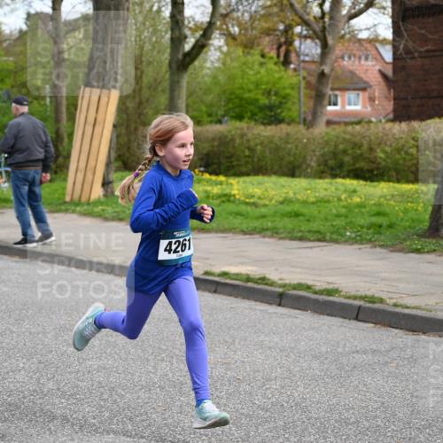 12.04.2026 - 45. Internationalen Wilhelmsburger Insellauf J. Mangold http://msf.ph/oto/9509050 12.04.2026 12:56:16 Ziel 2344, 5114, 5255, 4269, 3627, 5133, 5680, 4545, 5101, 4261, 4933, 5131, 5184, 5446, 4859, 5729, 5134, 3620, 4848, 5410, 4168, 4921, 4922, 4237, 4237, 5094, 4835, 5141, 5549, 5163, 5147 meine-sportfotos.de