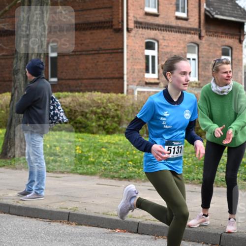 12.04.2026 - 45. Internationalen Wilhelmsburger Insellauf J. Mangold http://msf.ph/oto/9509073 12.04.2026 12:56:20 Ziel 4269, 3627, 5133, 5680, 4545, 5101, 4261, 4933, 5131, 5184, 5446, 4859, 5729, 5134, 3620, 4848, 5410, 4168, 4921, 4922, 4237, 5094, 4835, 5141, 5549, 5163, 5147, 3600, 2491 meine-sportfotos.de