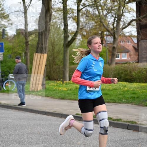 12.04.2026 - 45. Internationalen Wilhelmsburger Insellauf J. Mangold http://msf.ph/oto/9509110 12.04.2026 12:56:25 Ziel 5133, 5680, 4545, 5101, 4261, 4933, 5131, 5184, 5446, 4859, 5729, 5134, 3620, 4848, 5410, 4168, 4168, 4921, 4922, 4237, 5094, 4835, 5141, 5549, 5163, 5163, 5147, 3600, 2491, 3985, 4598, 3921, 5343 meine-sportfotos.de