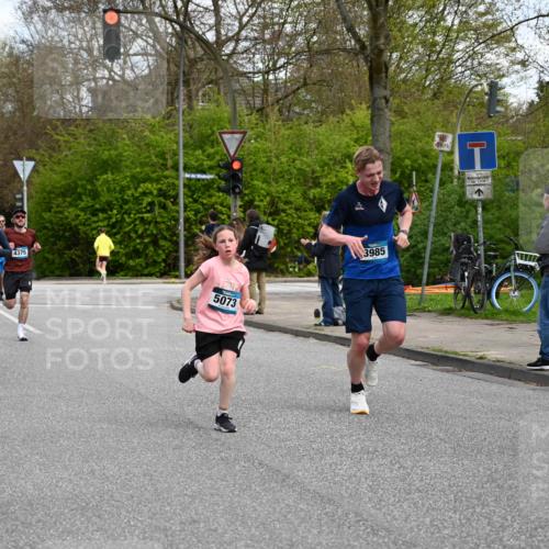 12.04.2026 - 45. Internationalen Wilhelmsburger Insellauf J. Mangold http://msf.ph/oto/9509217 12.04.2026 12:56:57 Ziel 5141, 5549, 5163, 5147, 3600, 2491, 3985, 4598, 3921, 5343, 3867, 5500, 5073, 5189, 3287, 4186, 4375, 3973, 4853, 4569, 2624, 5801, 4097, 5744, 4524, 4524, 4259, 5791, 5696, 4740, 4599, 5062, 4851, 5172, 4959, 5322 meine-sportfotos.de