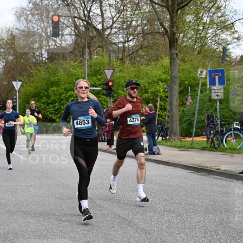 12.04.2026 - 45. Internationalen Wilhelmsburger Insellauf J. Mangold http://msf.ph/oto/9509234 12.04.2026 12:57:00 Ziel 5141, 5549, 5163, 5147, 3600, 2491, 3985, 4598, 3921, 5343, 3867, 5500, 5073, 5189, 3287, 4186, 4375, 3973, 4853, 4569, 2624, 5801, 4097, 5744, 4524, 4259, 5791, 5696, 5696, 4740, 4599, 5062, 4851, 5172, 4959, 5322, 5129, 3190 meine-sportfotos.de